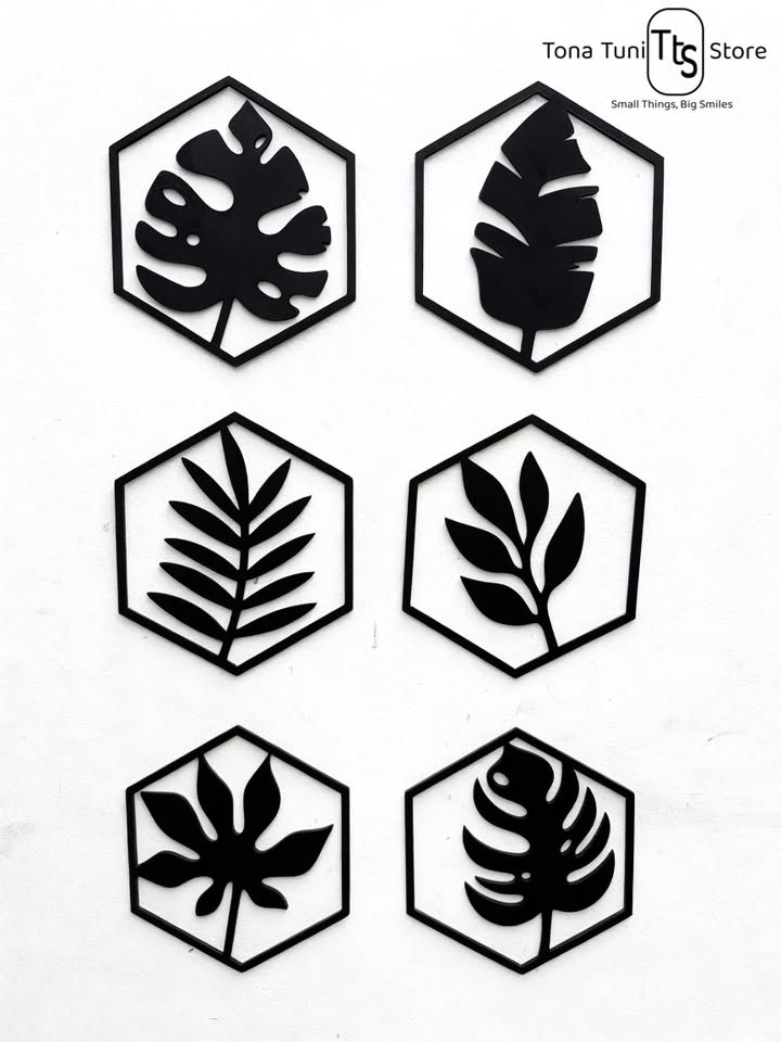 Classic wall decor - 6 pieces set