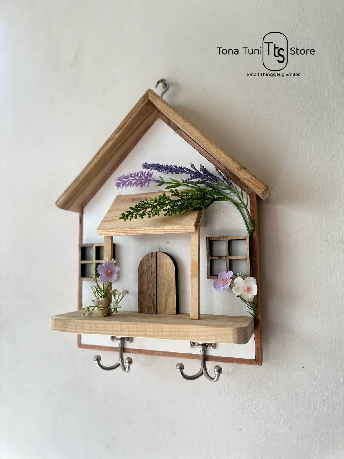 A unique key holder for your beautiful home